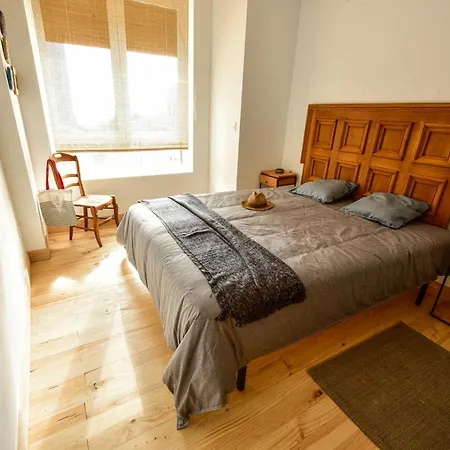 Vintage Flat Ideal Parejas Apartman *