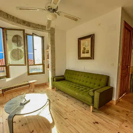 Vintage Flat Ideal Parejas Бермео